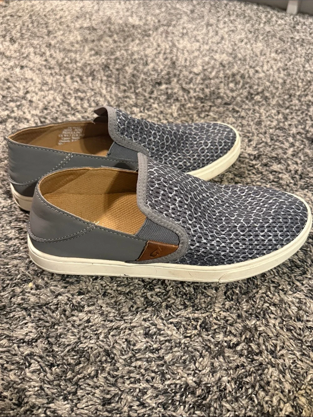 OluKai Women’s Size 6 Gray Pehuea Slip On Sneakers Casual Shoes